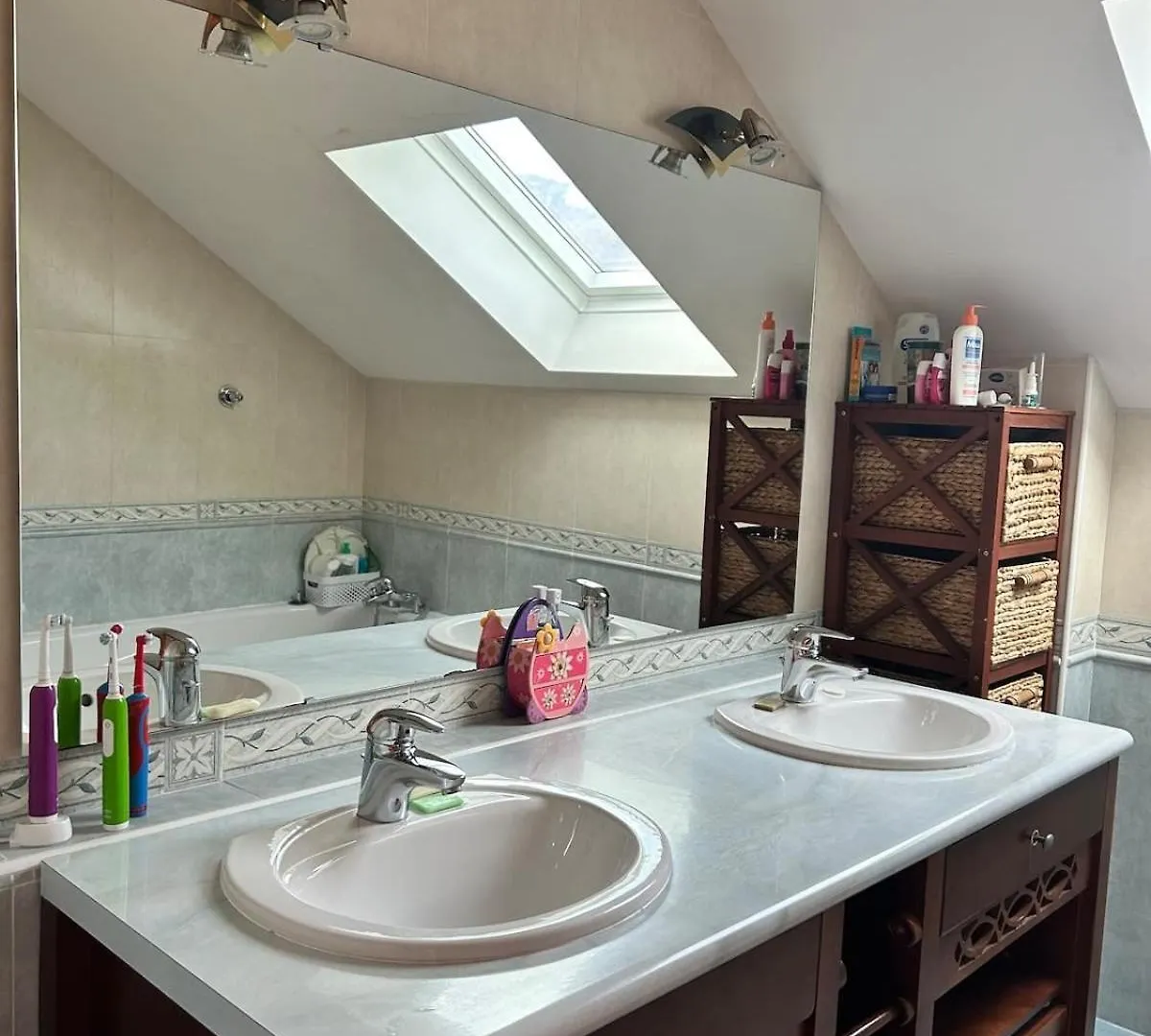 Maison Familiale Avec Piscine Aix-les-Bains Holiday home