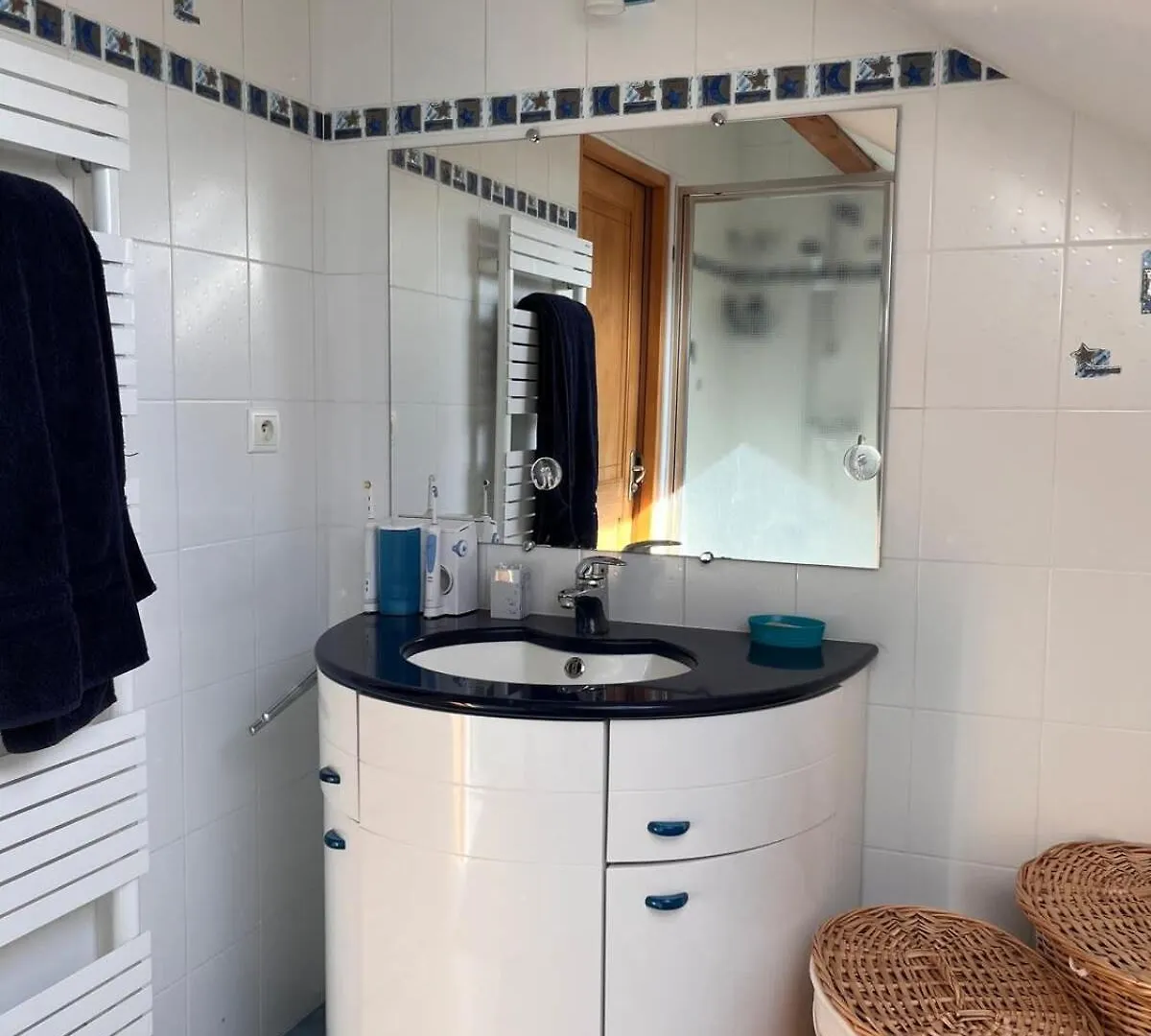 Semesterbostad Maison Familiale Avec Piscine Aix-les-Bains